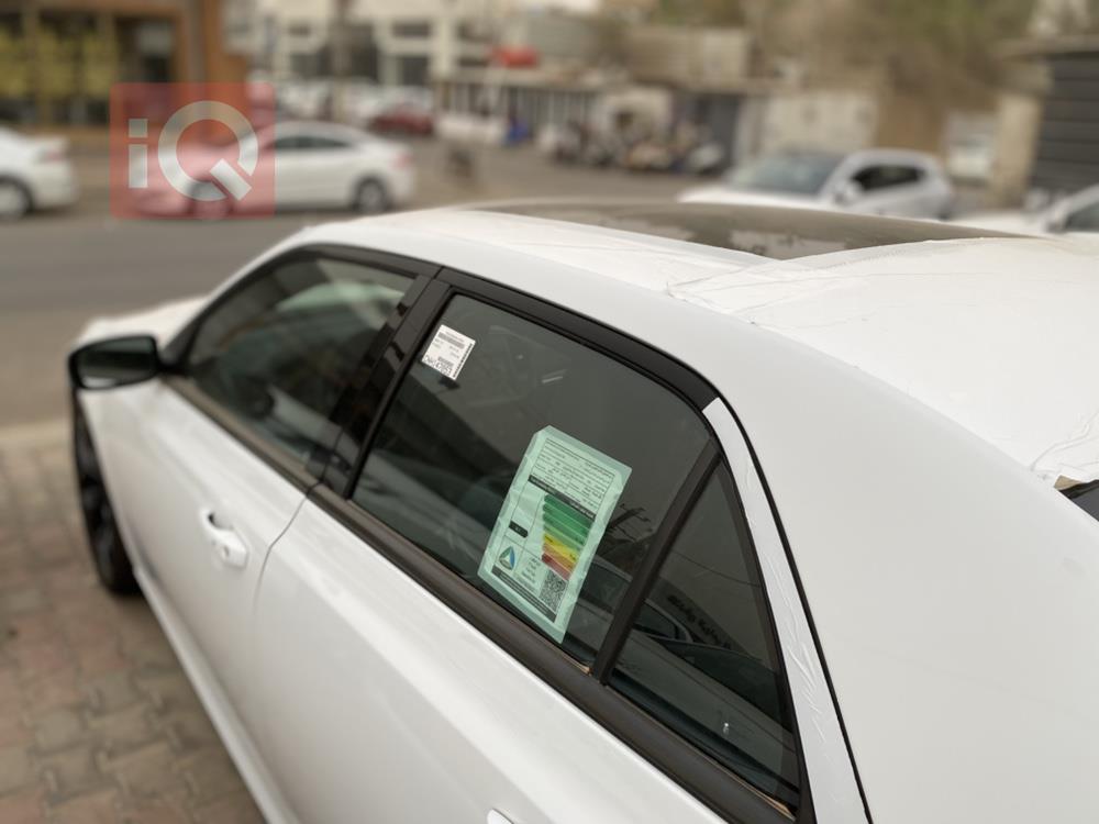 كرايسلر 300